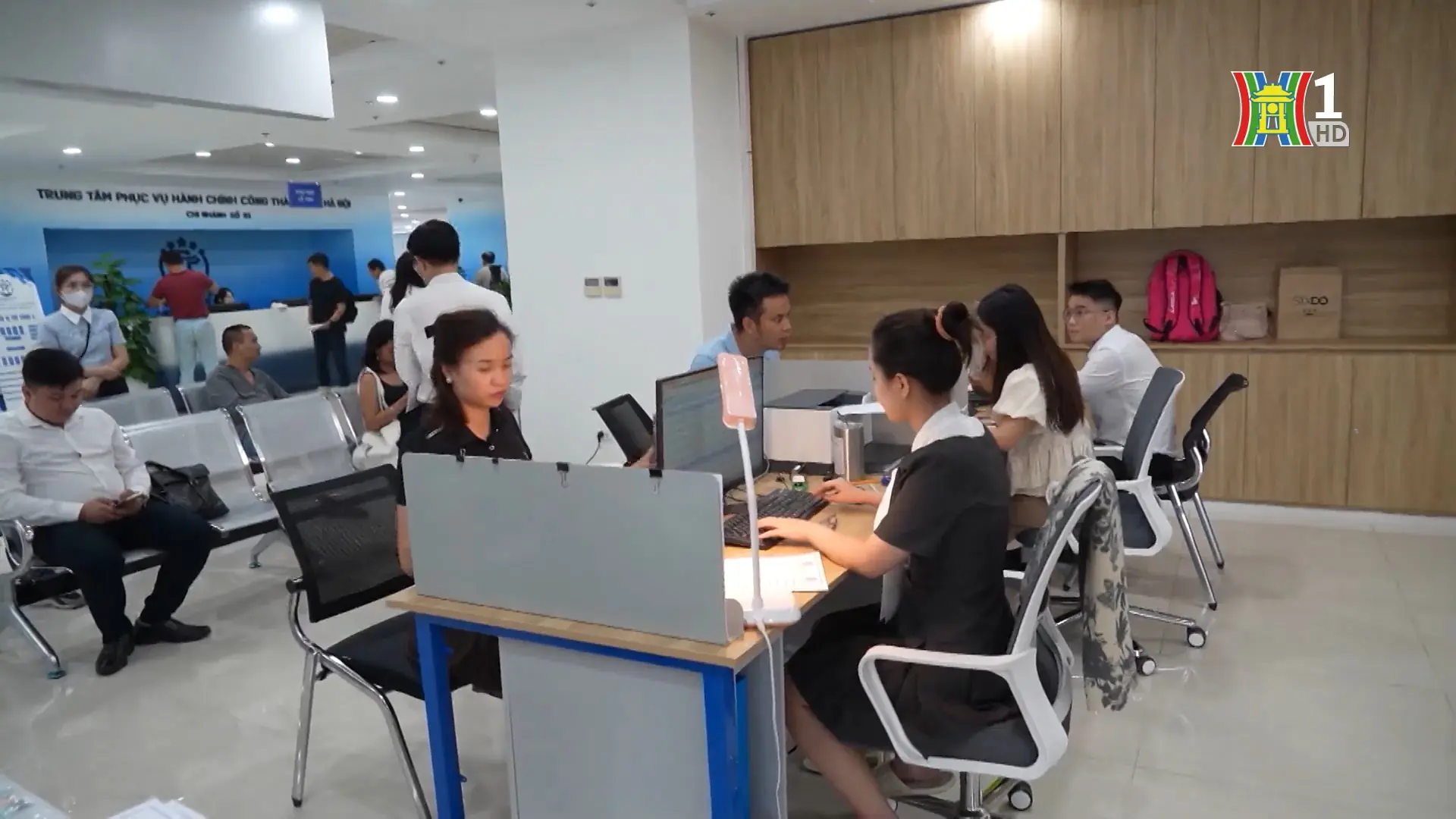 Hoàn thiện để phục vụ nhân dân | Chính quyền đô thị | 14/11/2025